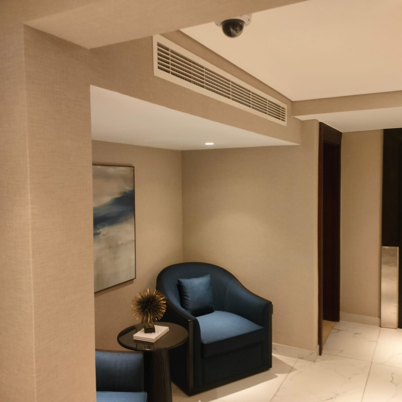 Pool Changing Room & Lobby project photo